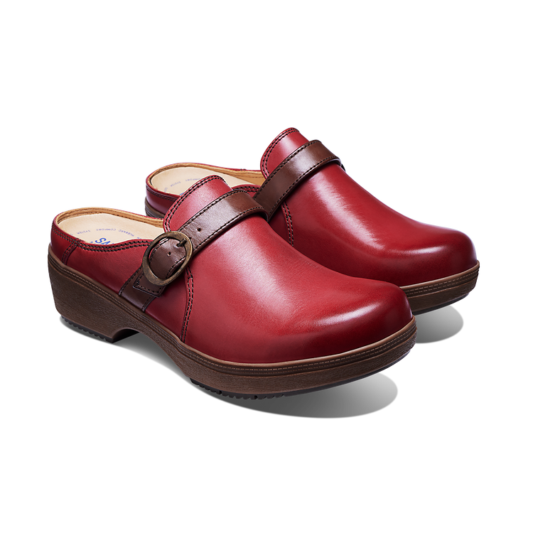 Women's Cascade Clog red leather pair shot