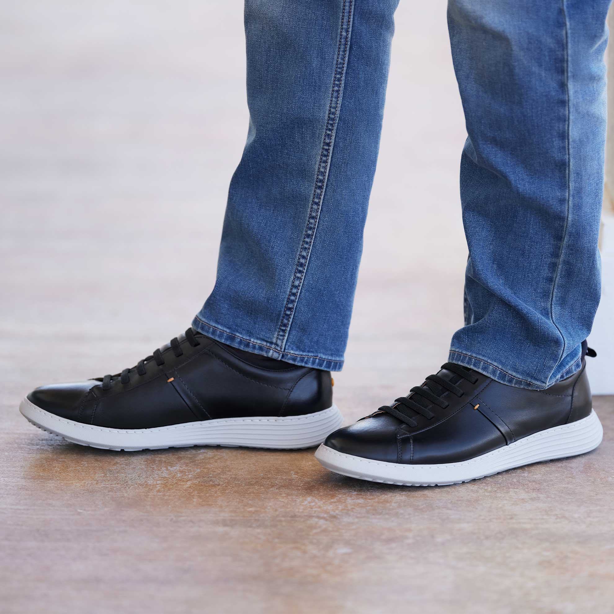 Men's Featherlight Flight Slip-On | Black Leather – Samuel Hubbard