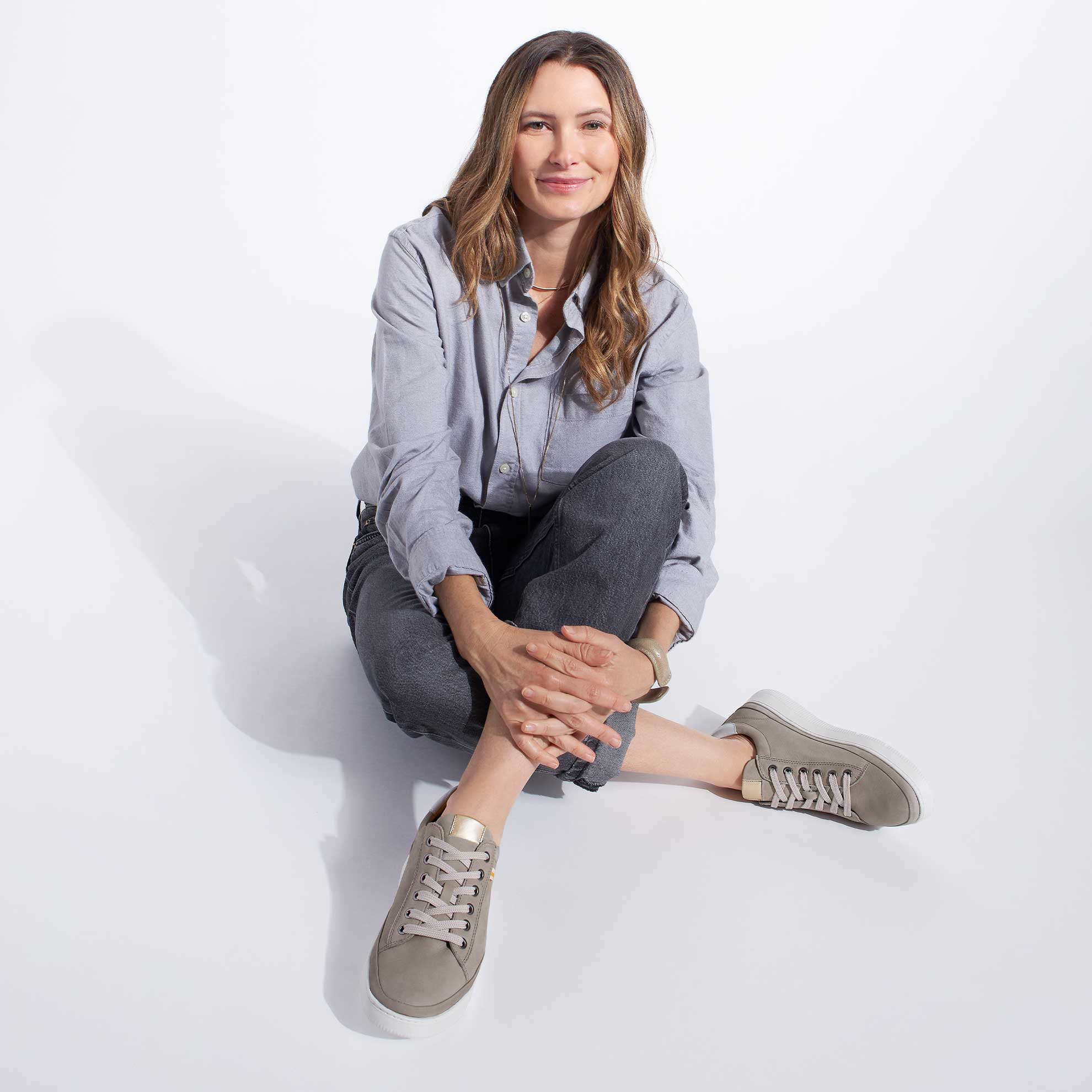 Women's Featherlight Laguna Sport | Mushroom Nubuck – Samuel Hubbard