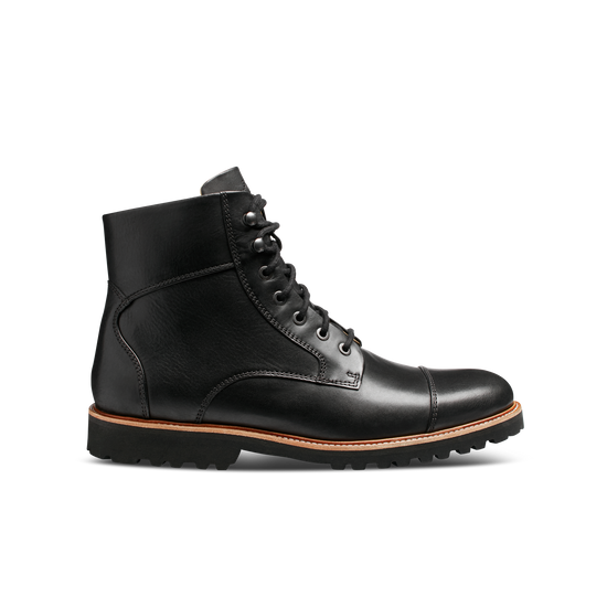Uptown Maverick Men's Leather Side Zip Boots Black Leather profile